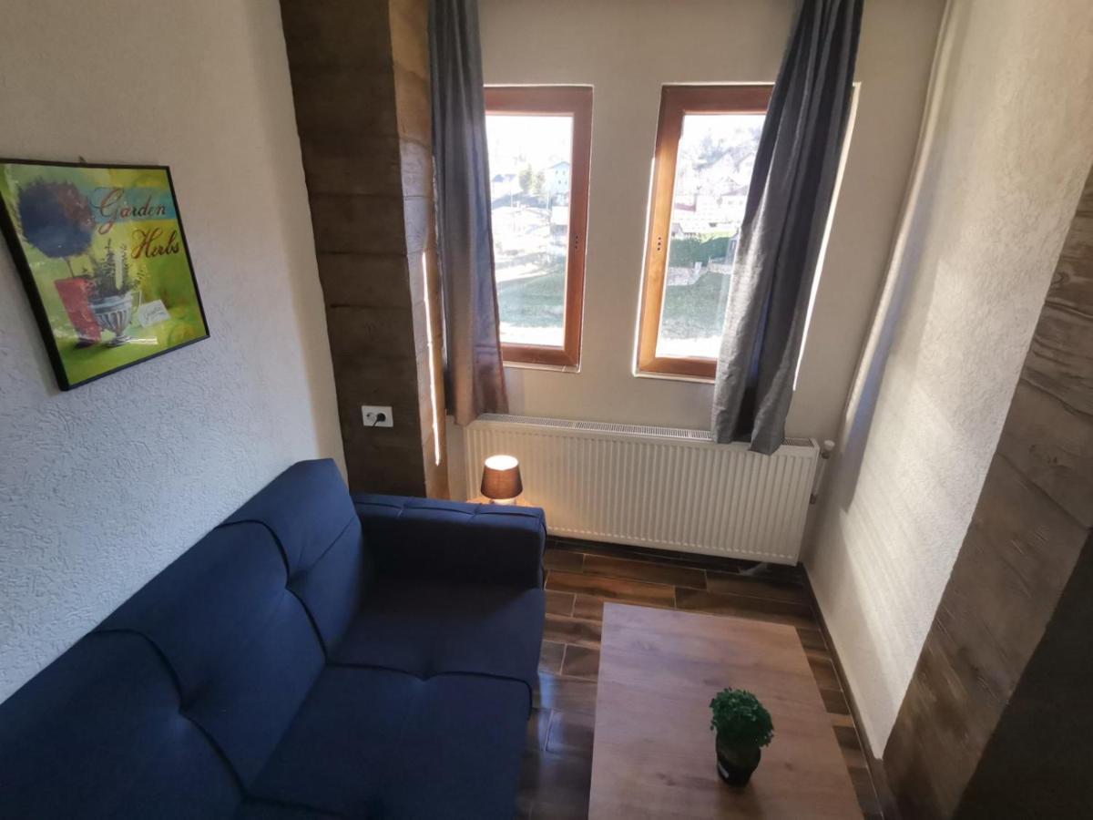 Villa Ana-Mavrovo Exteriör bild