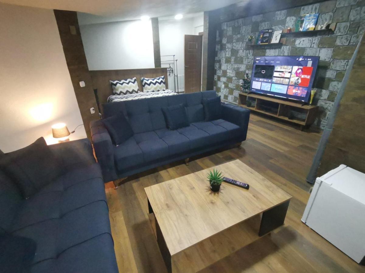 Villa Ana-Mavrovo Exteriör bild