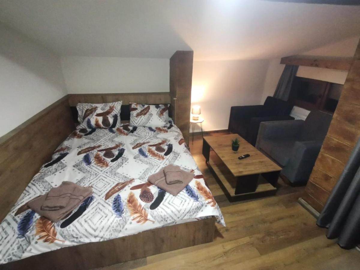 Villa Ana-Mavrovo Exteriör bild